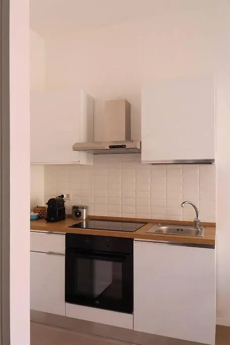 Bilocale Metro 4 Blu Frattini - Airport Linate Apartment Milan Italy